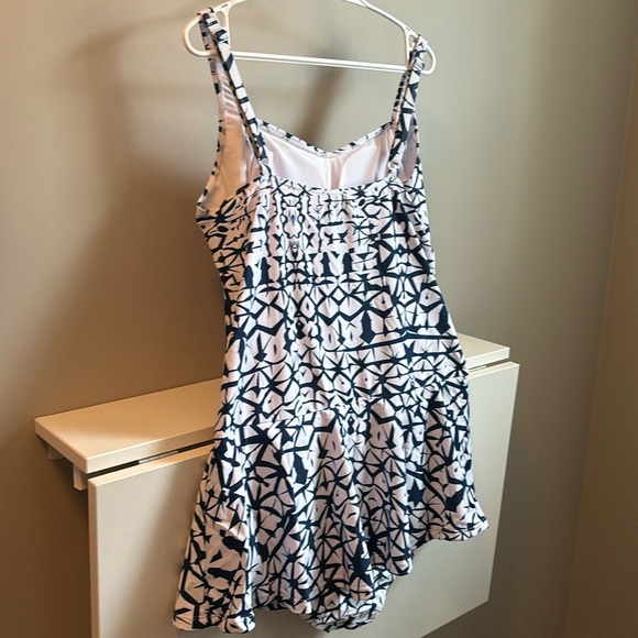 New in bag -Seafancy swimsuit - Sweetheart Neck Tummy Control One-Piece swimsuit - Picture 7 of 9